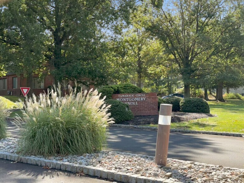 More Photos Of 176 Tamarack Cir, Skillman Office For Sale