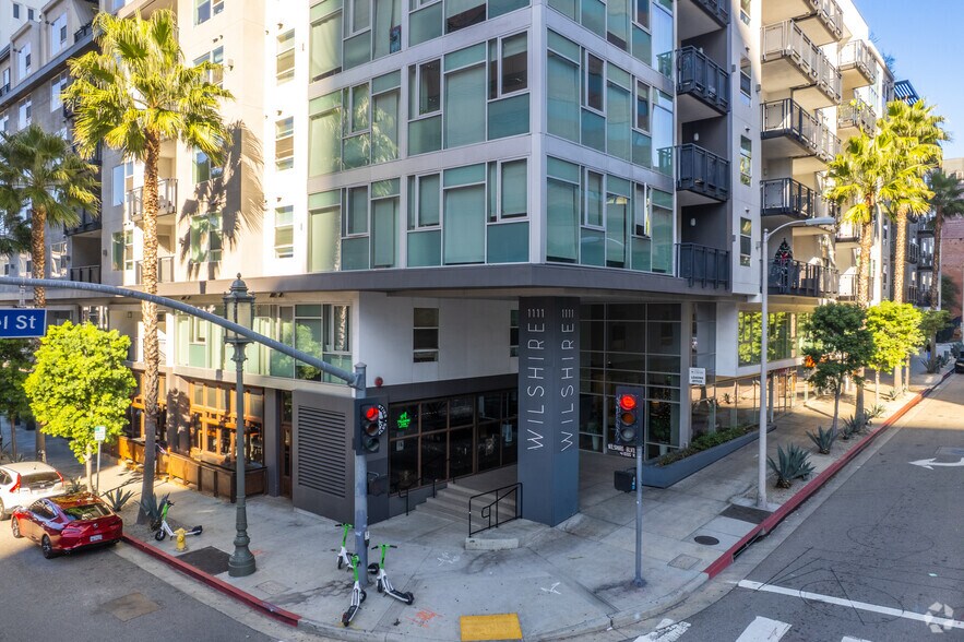 More Photos Of 1111 Wilshire Blvd, Los Angeles Apartments For Lease