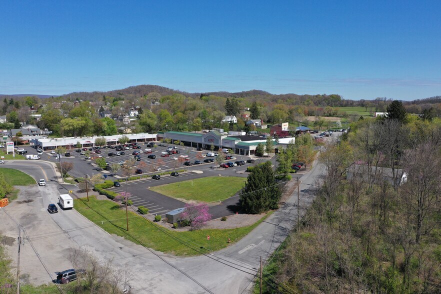 More Photos Of 445 Route 23, Sussex Unknown For Lease