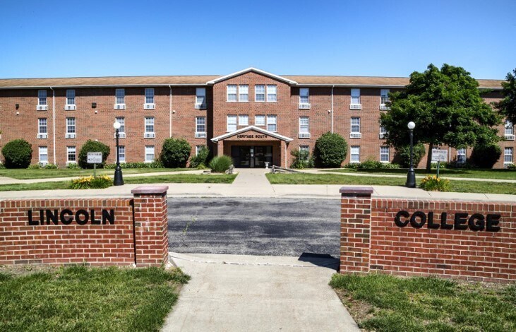 More Photos Of 300 Keokuk St, Lincoln Land For Sale