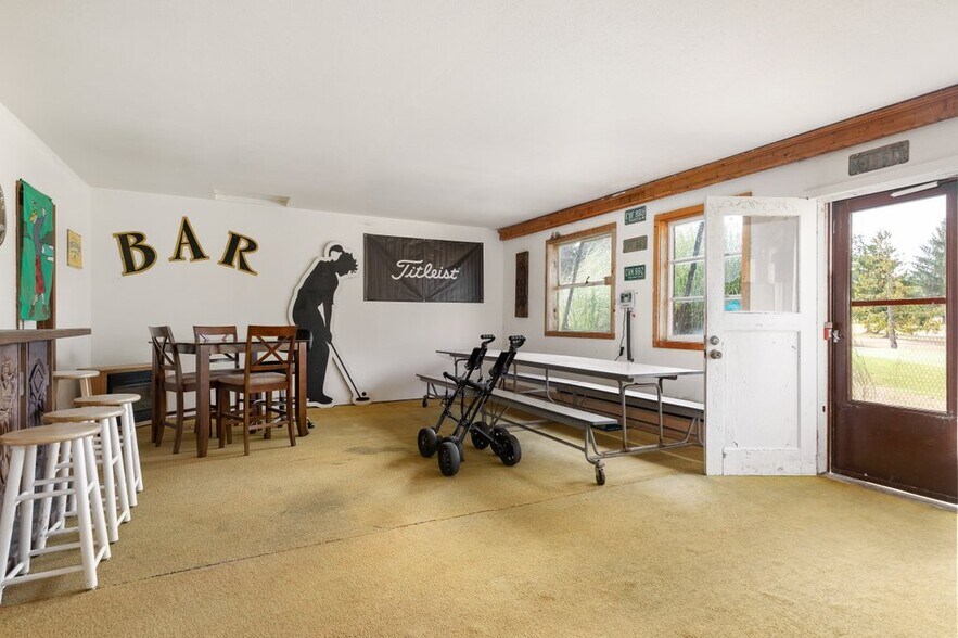 More Photos Of 597 Ducken Rd, Oak Harbor Golf Course Driving Range For Sale