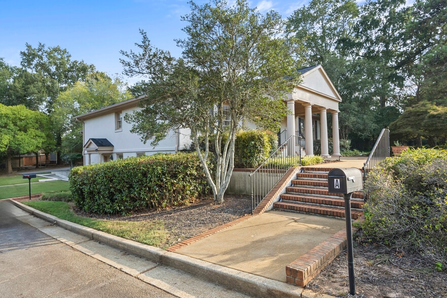 More Photos Of 405 Gaines School Rd, Athens Office Residential For Sale