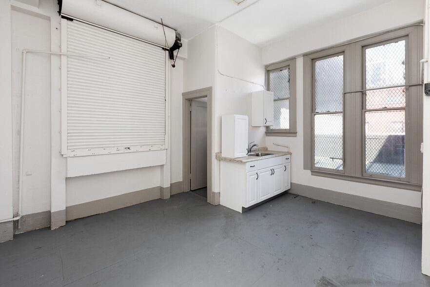 More Photos Of 1214 Sutter St, San Francisco Storefront Retail Office For Sale