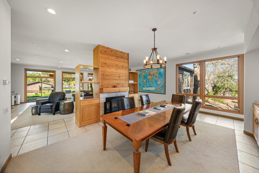 More Photos Of 8 Circle Rd, San Rafael Specialty For Sale