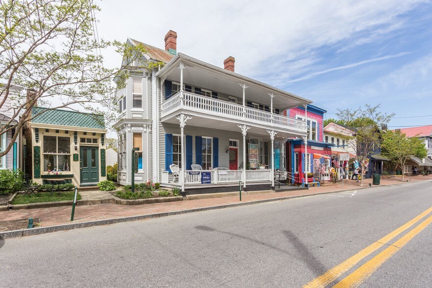 More Photos Of 214 Talbot St, Saint Michaels Storefront Retail Residential For Lease
