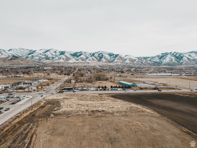 More Photos Of 3700 N Highway 91, Hyde Park Land For Sale