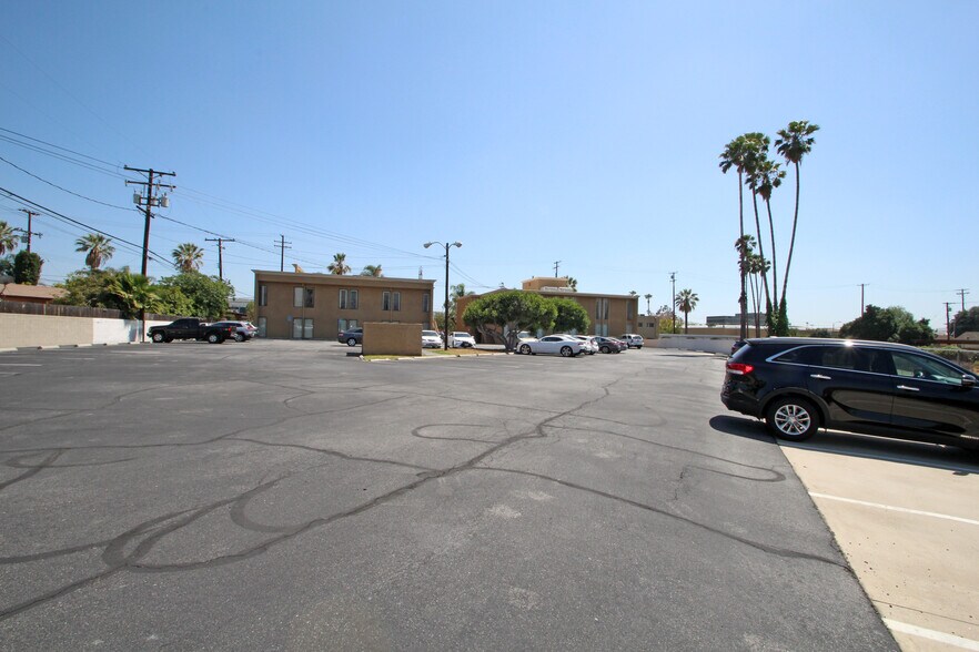 More Photos Of 271-281 E Workman St, Covina Medical For Lease