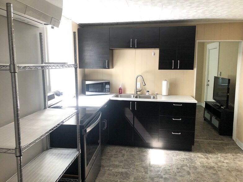 More Photos Of , Champaign Multifamily For Sale