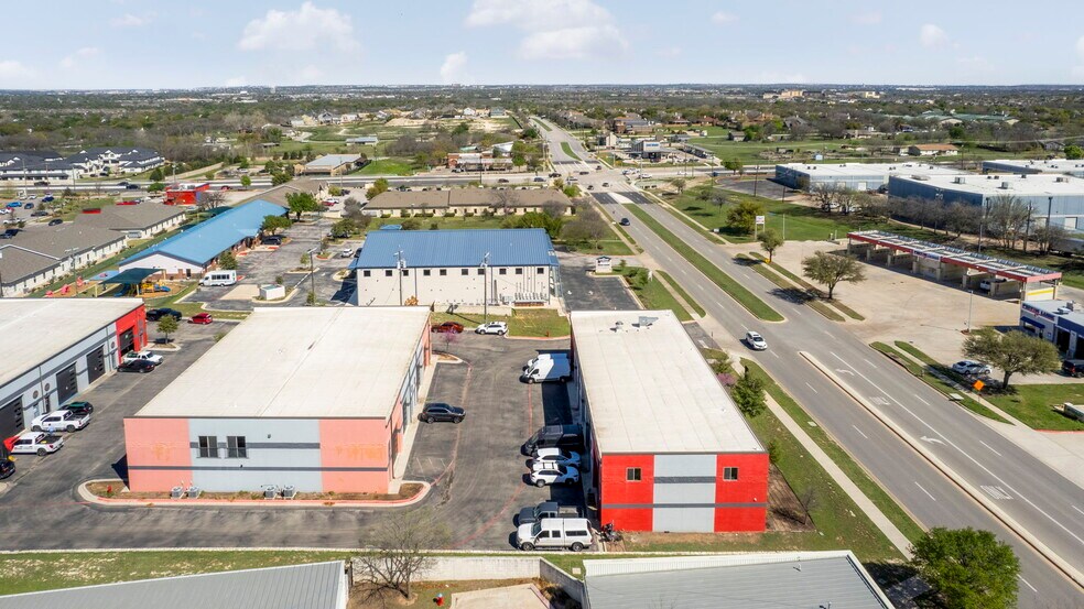 More Photos Of 2100 Double Creek Dr, Round Rock Warehouse For Sale