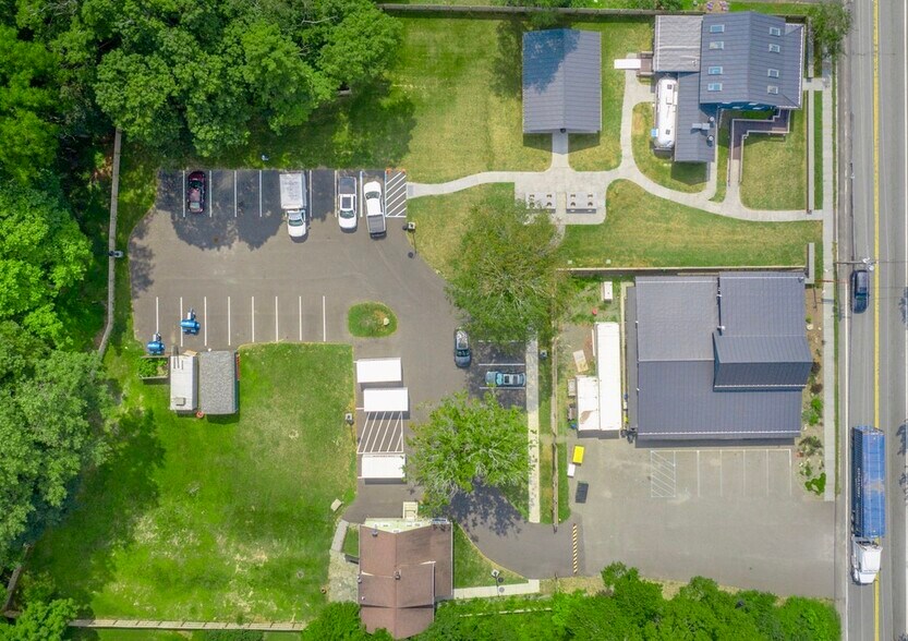 More Photos Of 3603 Main St, Stone Ridge Storefront Retail Office For Sale