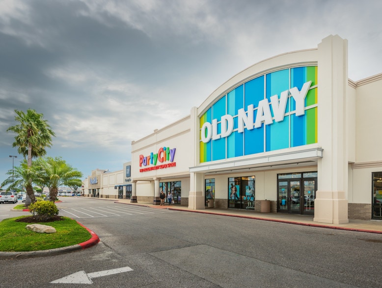 More Photos Of 5317-5425 S Padre Island Dr, Corpus Christi Unknown For Lease