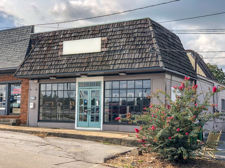 More Photos Of 4292 Railroad Ave, Tucker Storefront For Sale
