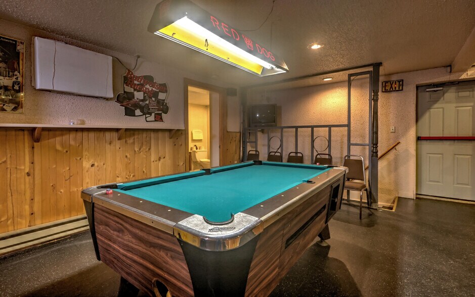 More Photos Of 399 Wolcott Rd, Wolcott Restaurant For Sale