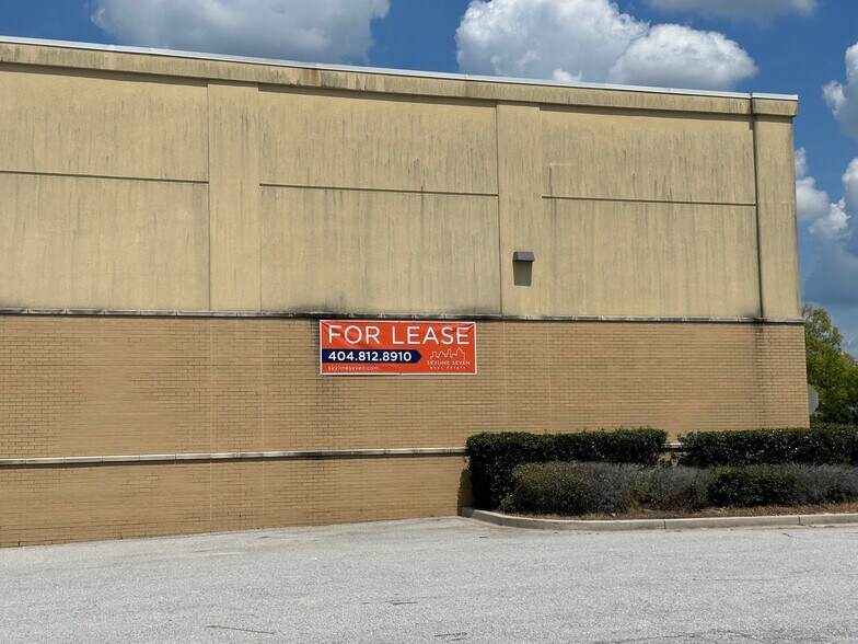 More Photos Of 3001 Stonecrest Promenade, Lithonia Freestanding For Sale