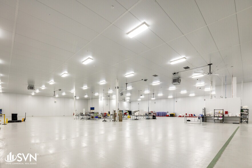 More Photos Of 2375 Fortune Dr, Lexington Manufacturing For Lease