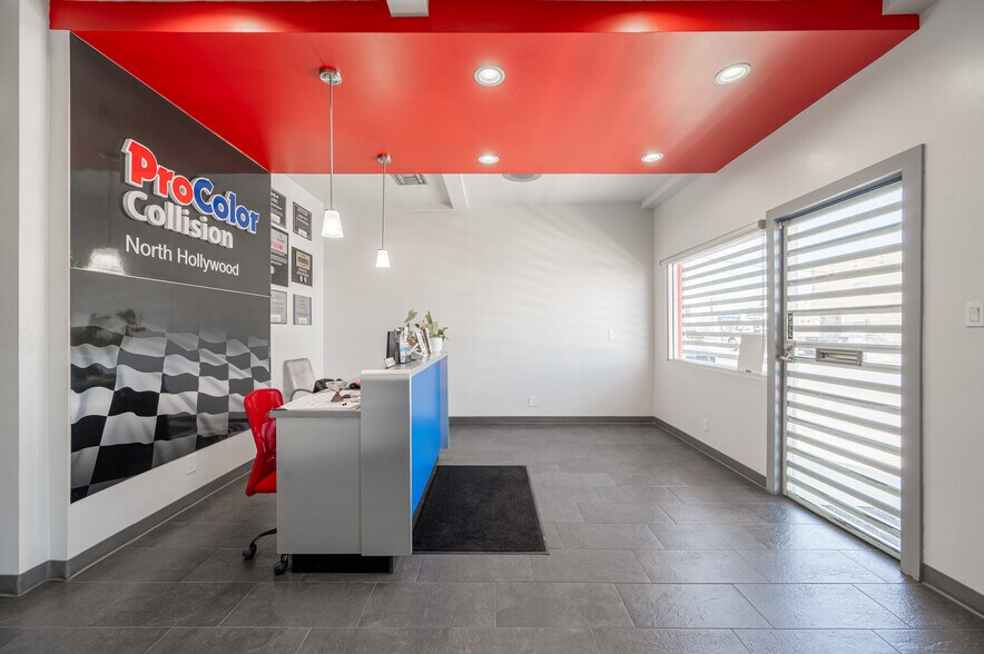 More Photos Of , North Hollywood Unknown For Sale