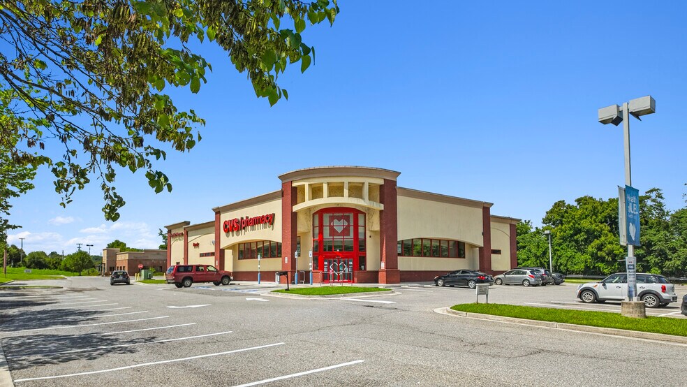 More Photos Of 31 W Main St, Radford Drugstore For Sale