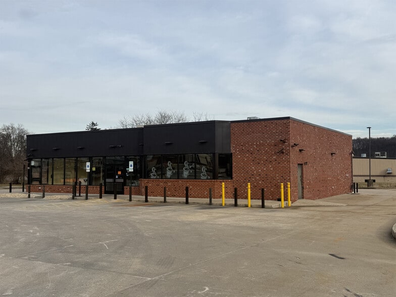 Primary Photo Of 4309 N George Street Ext, Manchester Convenience Store For Sale