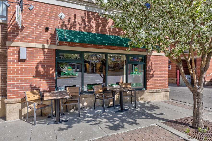 More Photos Of 700 Yampa, Steamboat Springs Restaurant For Sale
