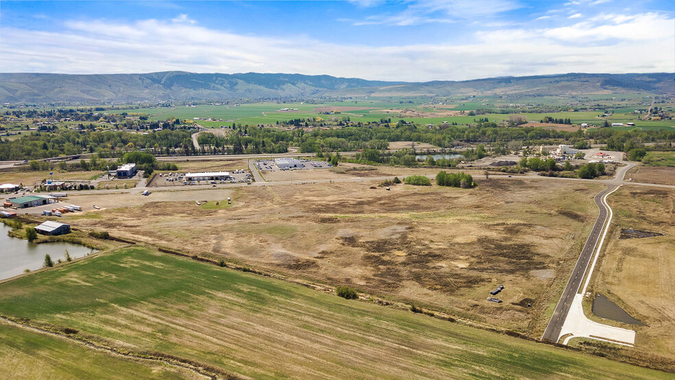 Primary Photo Of xxx xxx hwy 97, Ellensburg Land For Sale