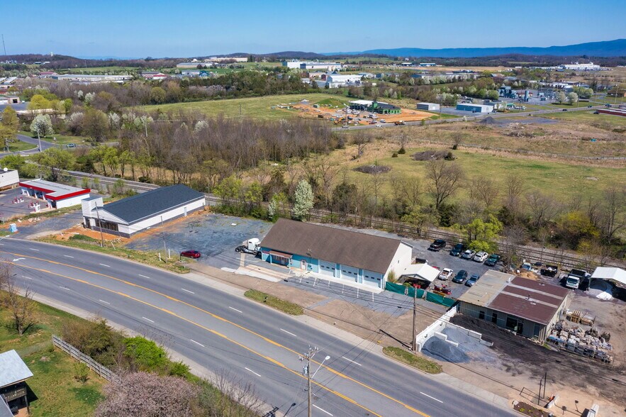 More Photos Of 1090 Virginia Ave, Harrisonburg Flex For Sale