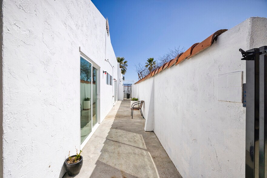 More Photos Of 67780 Arena Blanca Rd, Desert Hot Springs Specialty For Sale