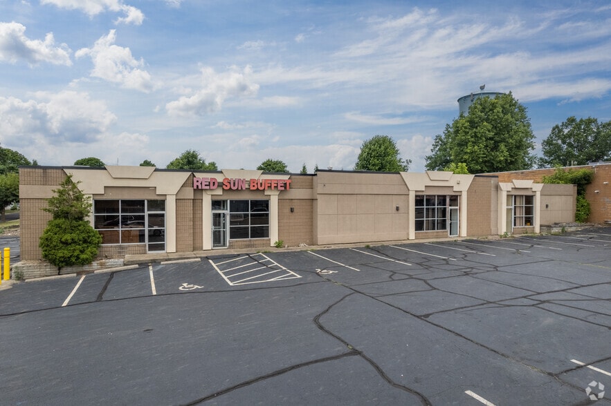 More Photos Of 1052-1060 S Arlington St, Akron General Retail For Lease
