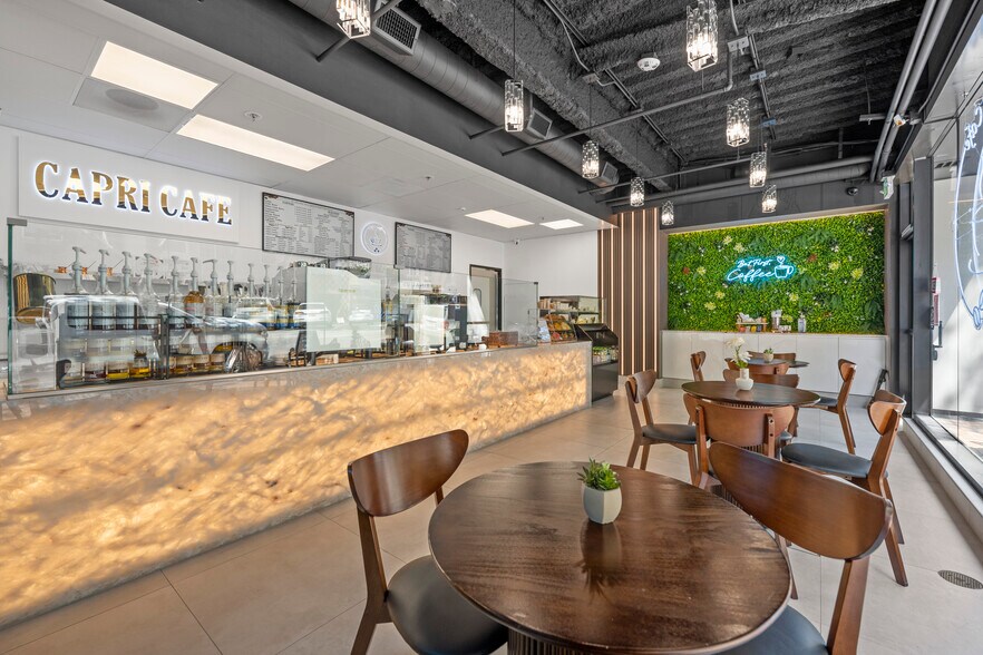 More Photos Of 610 W Ash St, San Diego Office For Lease