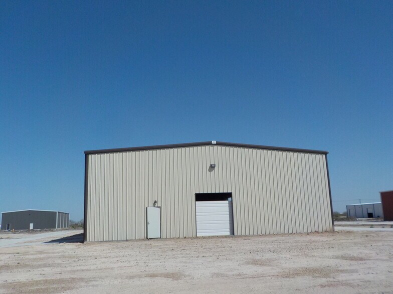 More Photos Of 5151 Logan's Run, Harlingen Unknown For Lease