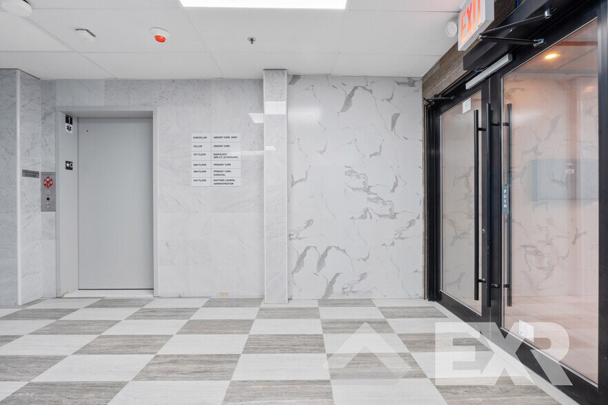 More Photos Of 4112 77th St, Elmhurst Medical For Lease