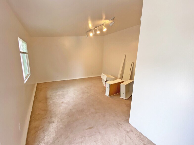 More Photos Of 925 Camino Lindo, Goleta Apartments For Sale