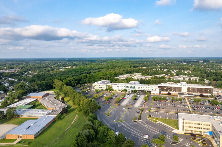 More Photos Of 94 Brick Rd, Marlton Medical For Lease