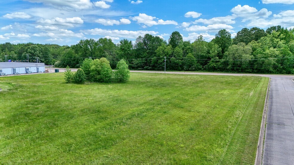 More Photos Of 0 Jim Adams Drive, Paris Land For Sale