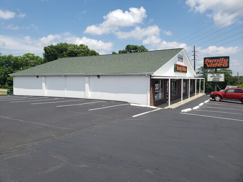 More Photos Of 528 E Main St, Park Hills Unknown For Lease