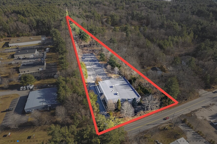 More Photos Of 94 River Rd, Hudson Distribution For Sale