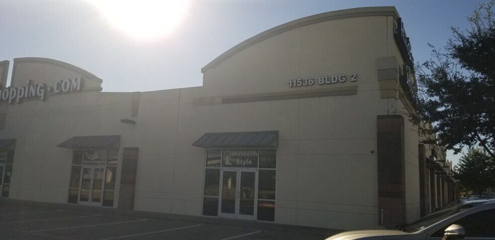 More Photos Of 11536 Harry Hines Blvd, Dallas General Retail For Sale