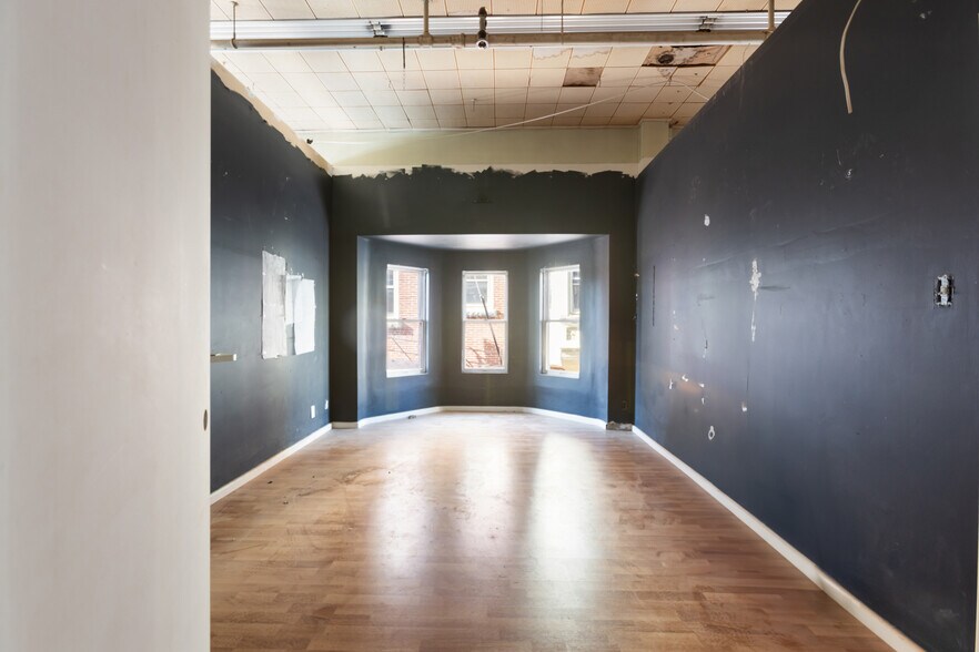 More Photos Of 238-244 E High St, Pottstown Office For Sale