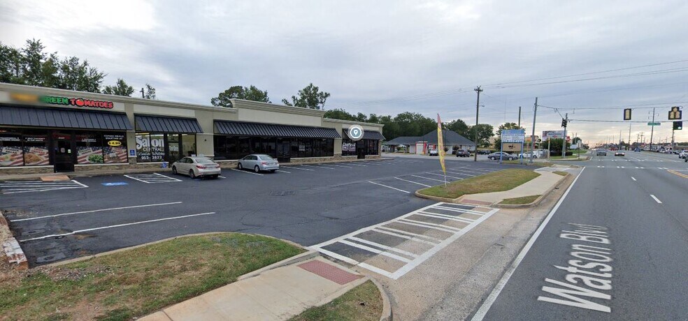 More Photos Of 2800 Watson Blvd, Centerville General Retail For Lease