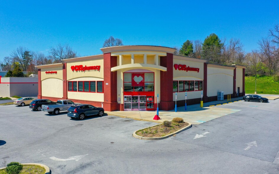 Primary Photo Of 335 Lancaster Ave, Malvern Drugstore For Sale