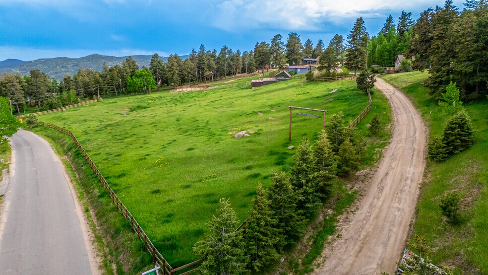 More Photos Of 8537 S Doubleheader Ranch Rd, Morrison Specialty For Sale
