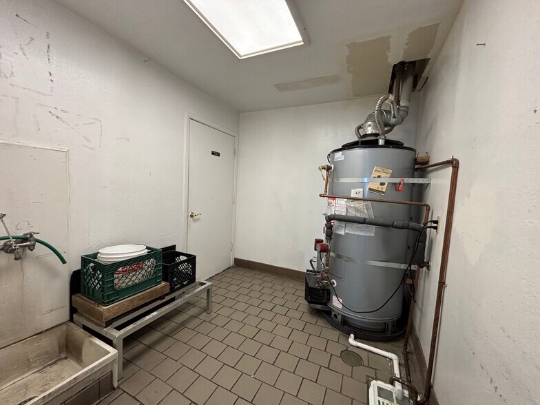 More Photos Of 3272 Sonoma Blvd, Vallejo Office For Lease