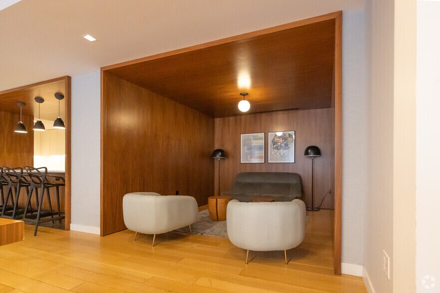 More Photos Of 170 E 87th St, New York Apartments For Lease