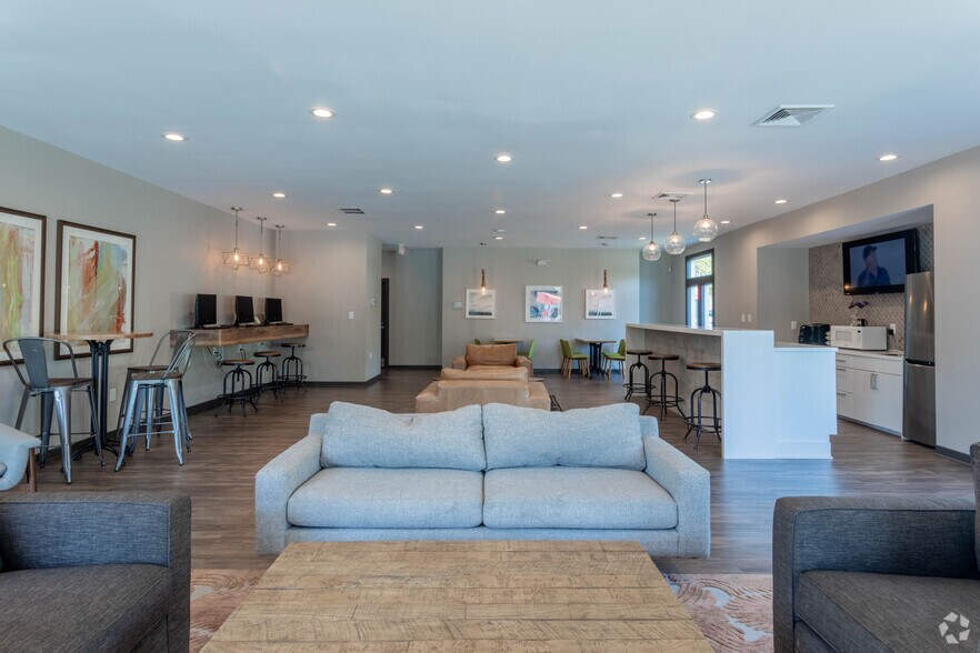 More Photos Of 6701 Carnation St, Richmond Apartments For Sale