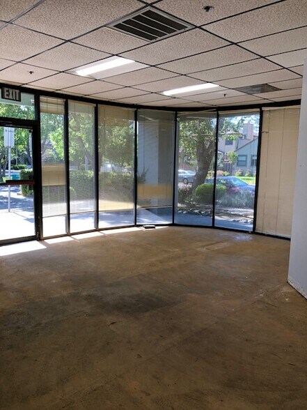 More Photos Of 1455 N Dutton Ave, Santa Rosa Office For Lease