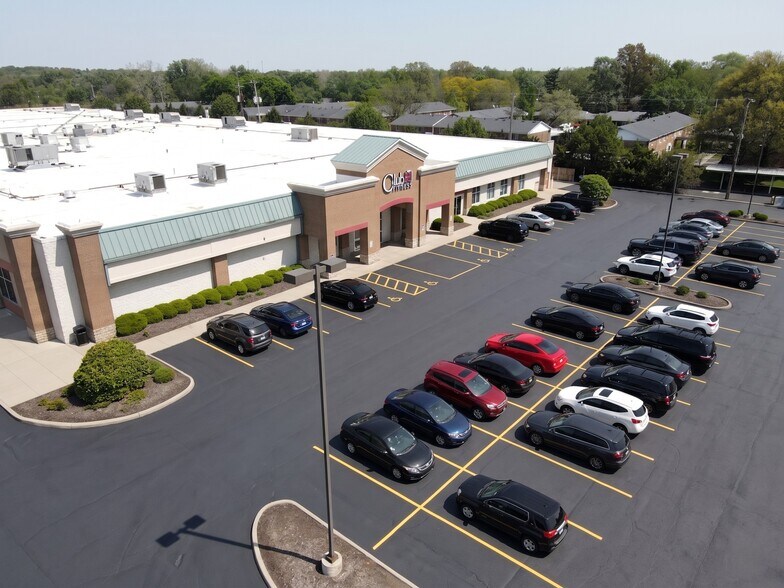 More Photos Of 890-896 S Main St, Centerville Storefront For Sale
