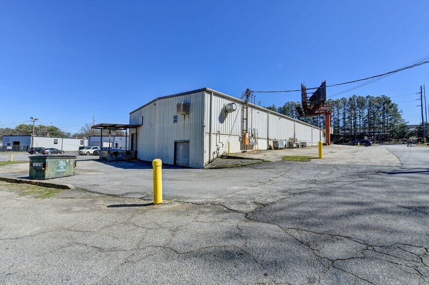 More Photos Of 2774 E Ponce De Leon Ave, Decatur Freestanding For Sale