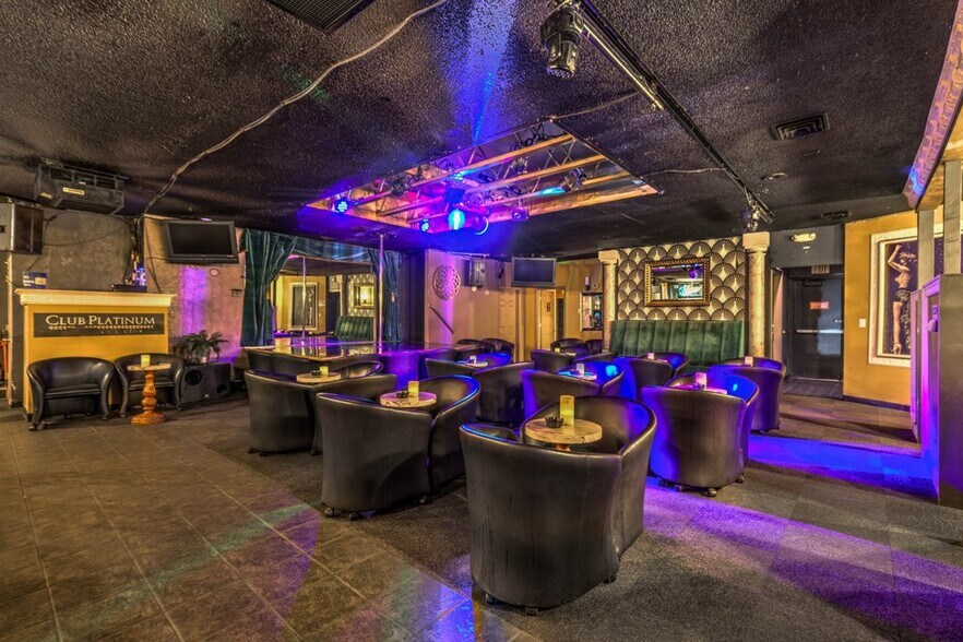 More Photos Of 311 E Flamingo Rd, Las Vegas Freestanding For Sale