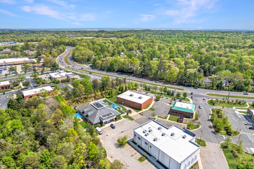 More Photos Of 12405 Cape Cod Ct, Lake Ridge Daycare Center For Sale