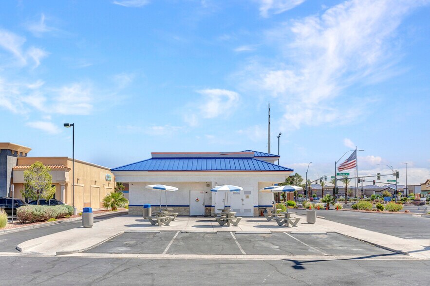 More Photos Of 535 Marks St, Henderson Fast Food For Lease