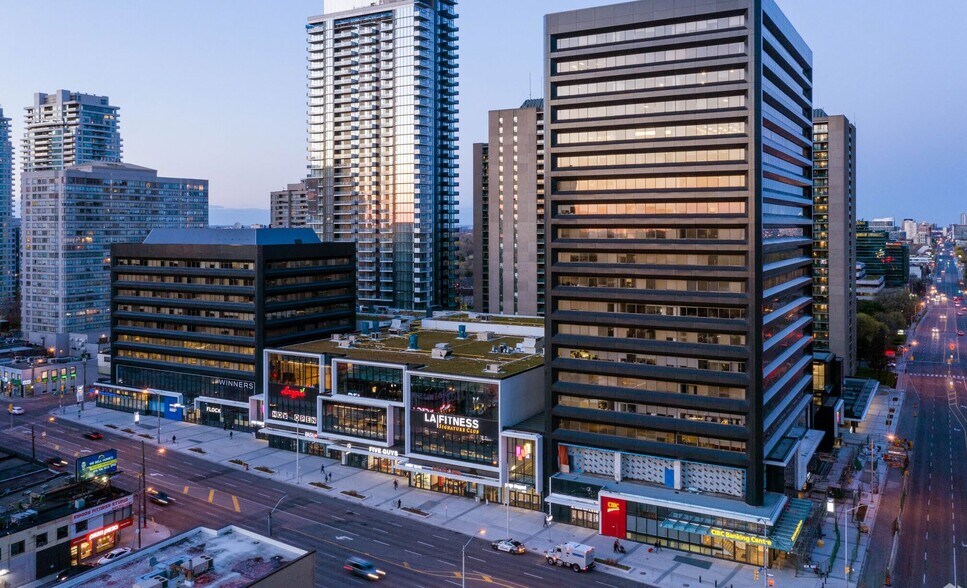 More Photos Of 2 Sheppard Ave E, Toronto Office For Lease